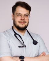 Gastrolog, Internista lek. Wojciech Pisarek